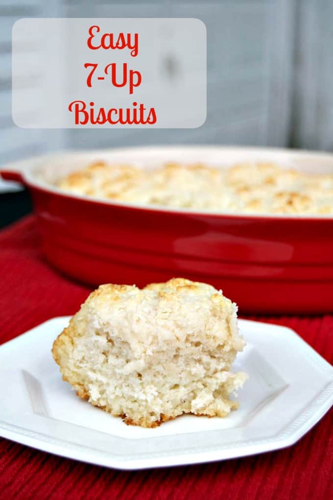 Easy 7-Up Biscuits - a simple biscuit to make with just 4 ingredients and ready for the dinner table in no time!